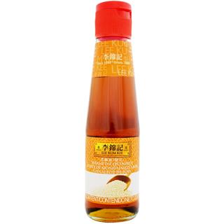 Aceite de Ajonjolí con Ac. de Soya Lee Kum Kee  207 ml