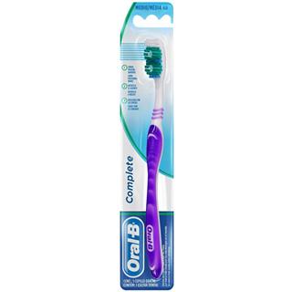 Cepillo de Dientes Medio Complete Oral-B  1 unidad